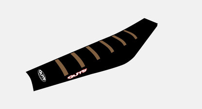 Guts Seat Cover for Arctic Leopard